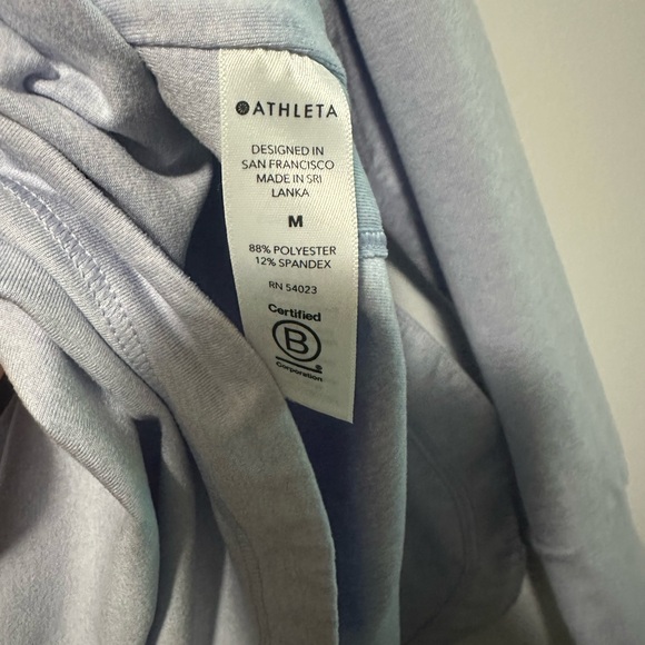 Athleta Women's Light blue Long Sleeve Tee - Picture 4 of 6